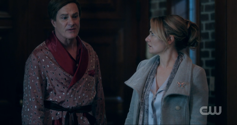This is the face you make when someone says “incest was not a big deal” (Image: Screencap from Riverdale, CW)